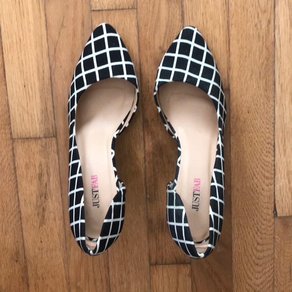 JustFab Unique Pumps